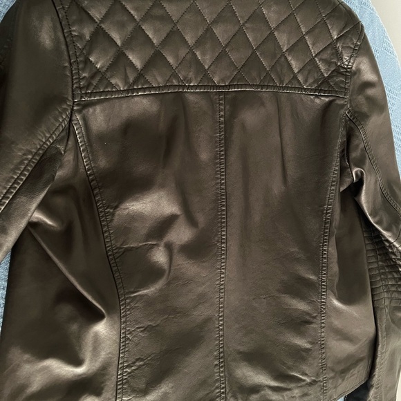 Black leather biker jacket, from Barney’s NY (now closed) - Picture 3 of 9